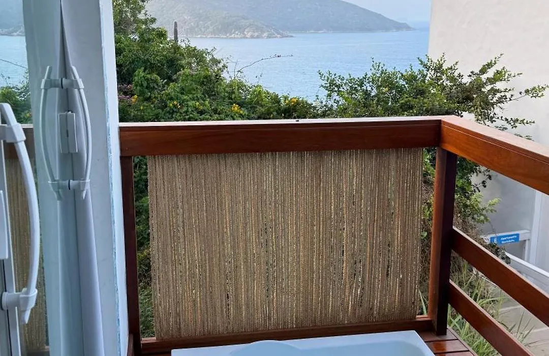 Loft Santorini com hidro aquecida - Arraial do Cabo-1